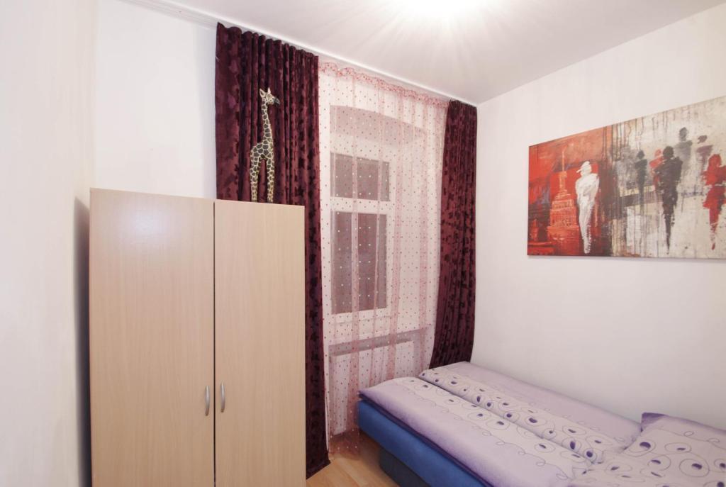 Raisa Apartments Fuenkhgasse Пресбаум Номер фото