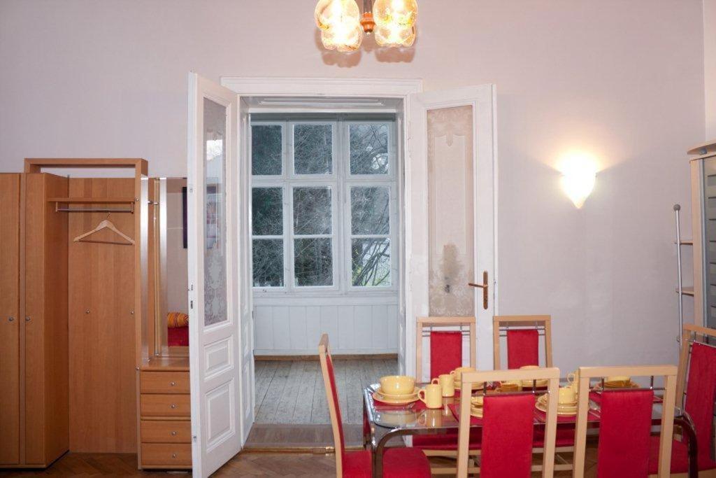 Raisa Apartments Fuenkhgasse Пресбаум Номер фото
